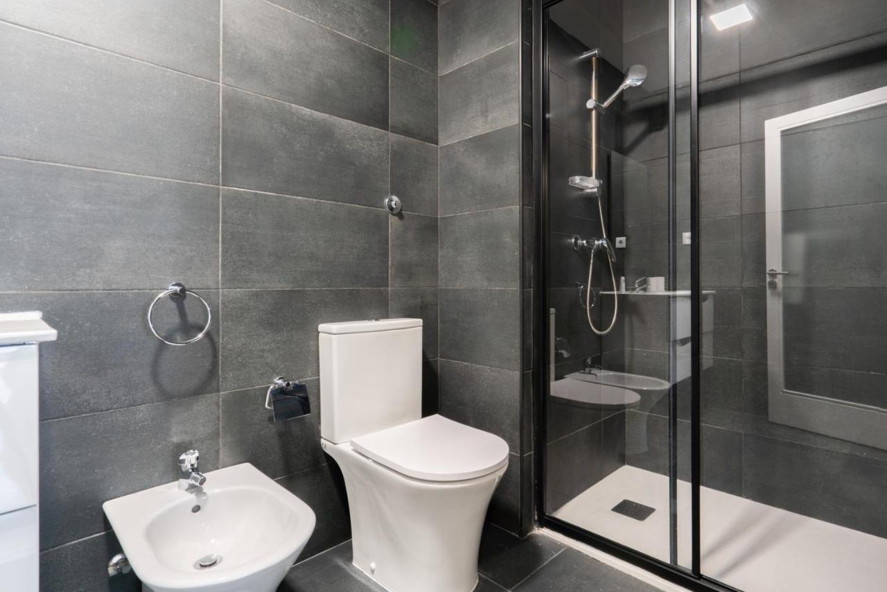 Apartment Host Wise - Spacious Fresh Flat W Terrace - Near Sea *