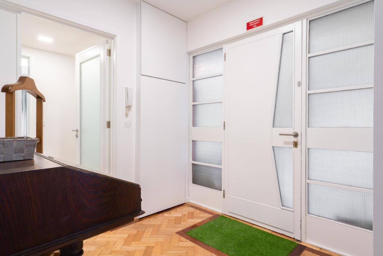 Apartment Host Wise - Spacious Fresh Flat W Terrace - Near Sea *