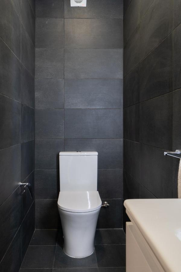 Host Wise - Spacious Fresh Flat W Terrace - Near Sea Apartment Espinho (Aveiro)