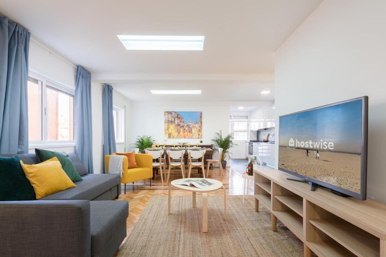 Host Wise - Spacious Fresh Flat W Terrace - Near Sea * Espinho (Aveiro)
